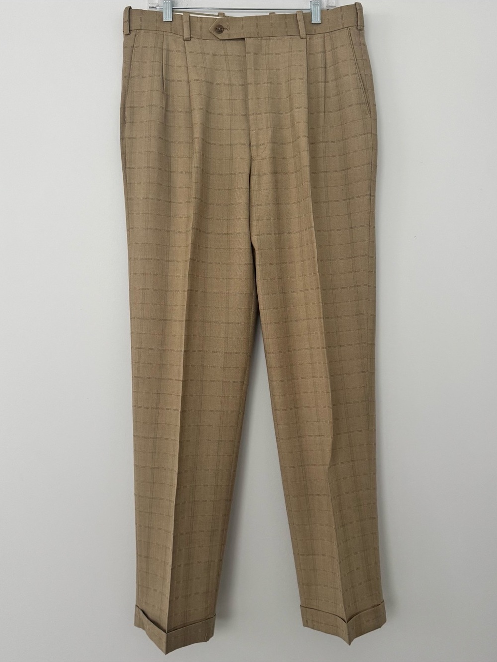 Vtg T. Harris London Men 100% Wool Plaid Trousers Pants 36x34 Tan Pleated Cuffed